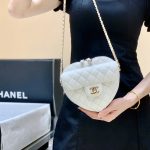 CHANEL CC Heart Clutch 22S White AS3191