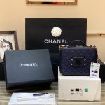 CHANEL Vanity Case Medium Black and blue A93341