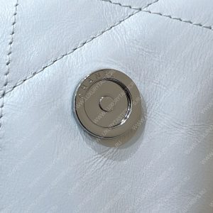 CHANEL 22 HANDBAG White AS3260 - Image 5