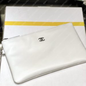 CHANEL 22 HANDBAG White AS3260 - Image 17