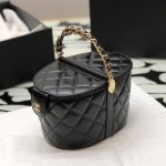 CHANEL SMALL VANITY CASE BLACK  AS3726