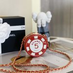 CHANEL CLUTCH WITH CHAIN RED & WHITE AP3074