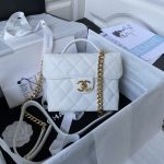 CHANEL SMALL VANITY CASE WHITE AS3729