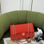 CHANEL CLASSIC HANDBAG RED A01112