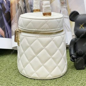 CHANEL VANITY CASE WHITE AS3707 - Image 3