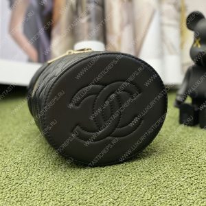 CHANEL VANITY CASE BLACK AS3707 - Image 5