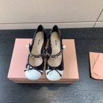 MIU MIU NAPLAK PUMPS WHITE AND BLACK 5I485D