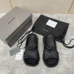 BALENCIAGA MOLD SLIDES BLACK 679386W