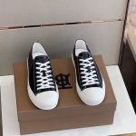 BURBERRY LOW TOP SNEAKERS BLACK 80669671