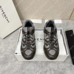 GIVENCHY SNEAKER BROWN BH997