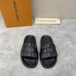 LOUIS VUITTON WATERFRONT MULE BLACK 1AAR9H
