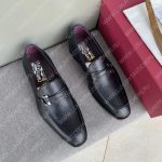 SALVATORE FERRAGAMO MOCCASIN WITH GANCINI ORNAMENT BLACK 021688