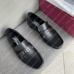 SALVATORE FERRAGAMO MOCCASIN WITH GANCINI ORNAMENT BLACK 02B715