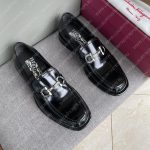 SALVATORE  FERRAGAMO MOCCASIN WITH GANCINI ORNAMENT BLACK 021688