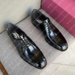 SALVATORE FERRAGAMO PLAIN TOE OXFORD BLACK 02B482
