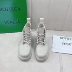 BOTTEGA VENETA LUG LACE-UP ANKLE BOOT WHITE 730224VBS