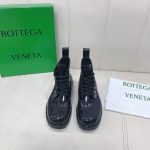 BOTTEGA VENETA LUG LACE-UP ANKLE BOOT BLACK 730224VBS