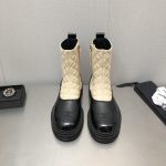 CHANEL ANKLE BOOTS BLACK AND CREAM G39710