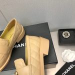 CHANEL LOAFERS NUDE G39697