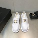 CHANEL LOAFERS WHITE G39000