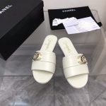 CHANEL MULES WHITE G39954