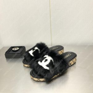 CHANEL MULES BLACK G39357 - Image 9