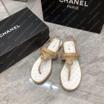 CHANEL THONG SANDALS BROWN C90182