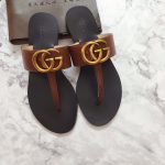 GUCCI MARMONT LEATHER SANDAL BROWN ‎612138