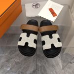 HERMES CHYPRE SANDAL BROWN AND BLACK H222153Z