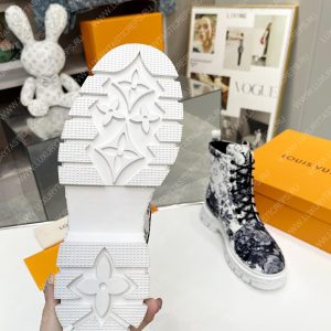 LOUIS VUITTON FLORAL ANKLE BOOTS WHITE 1A9HAC - Image 9