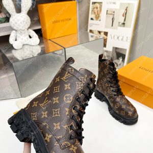 LOUIS VUITTON RANGER ANKLE BOOTS BROWN 1A9FDJ - Image 5