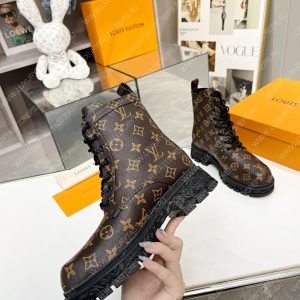 LOUIS VUITTON RANGER ANKLE BOOTS BROWN 1A9FDJ - Image 6