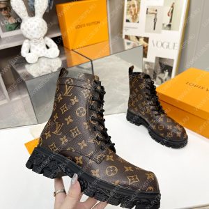 LOUIS VUITTON RANGER ANKLE BOOTS BROWN 1A9FDJ - Image 7