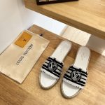 LOUIS VUITTON MAGNETIC FLAT MULE WHITE AND BLACK 1AAD6C
