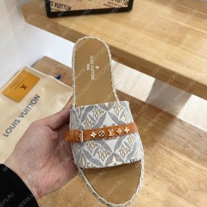 LOUIS VUITTON LOCK IT FLAT MULE BEIGE 1A9RL4 - Image 6